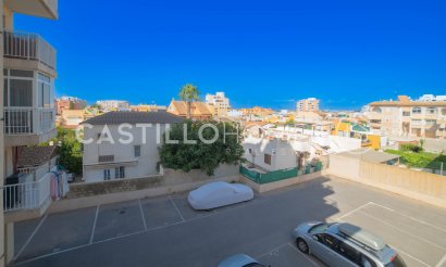 Resale - Apartment / flat - Torrevieja - Centro