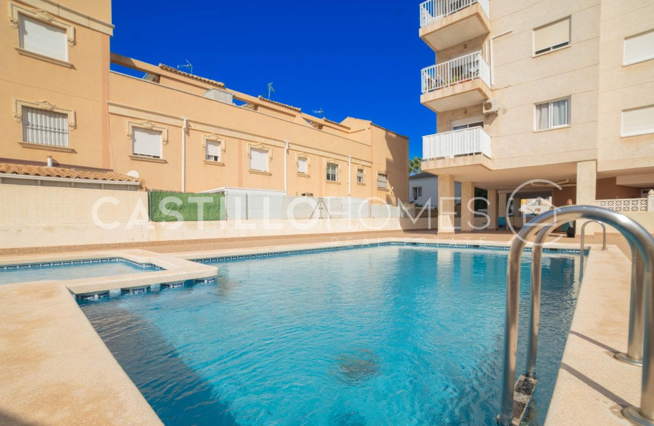 Resale - Apartment / flat - Torrevieja - Centro