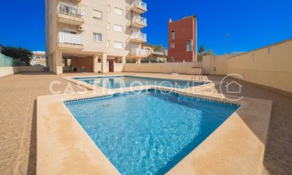 Resale - Apartment / flat - Torrevieja - Centro