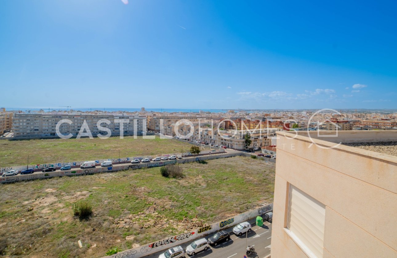 Resale - Apartment / flat - Torrevieja - Centro