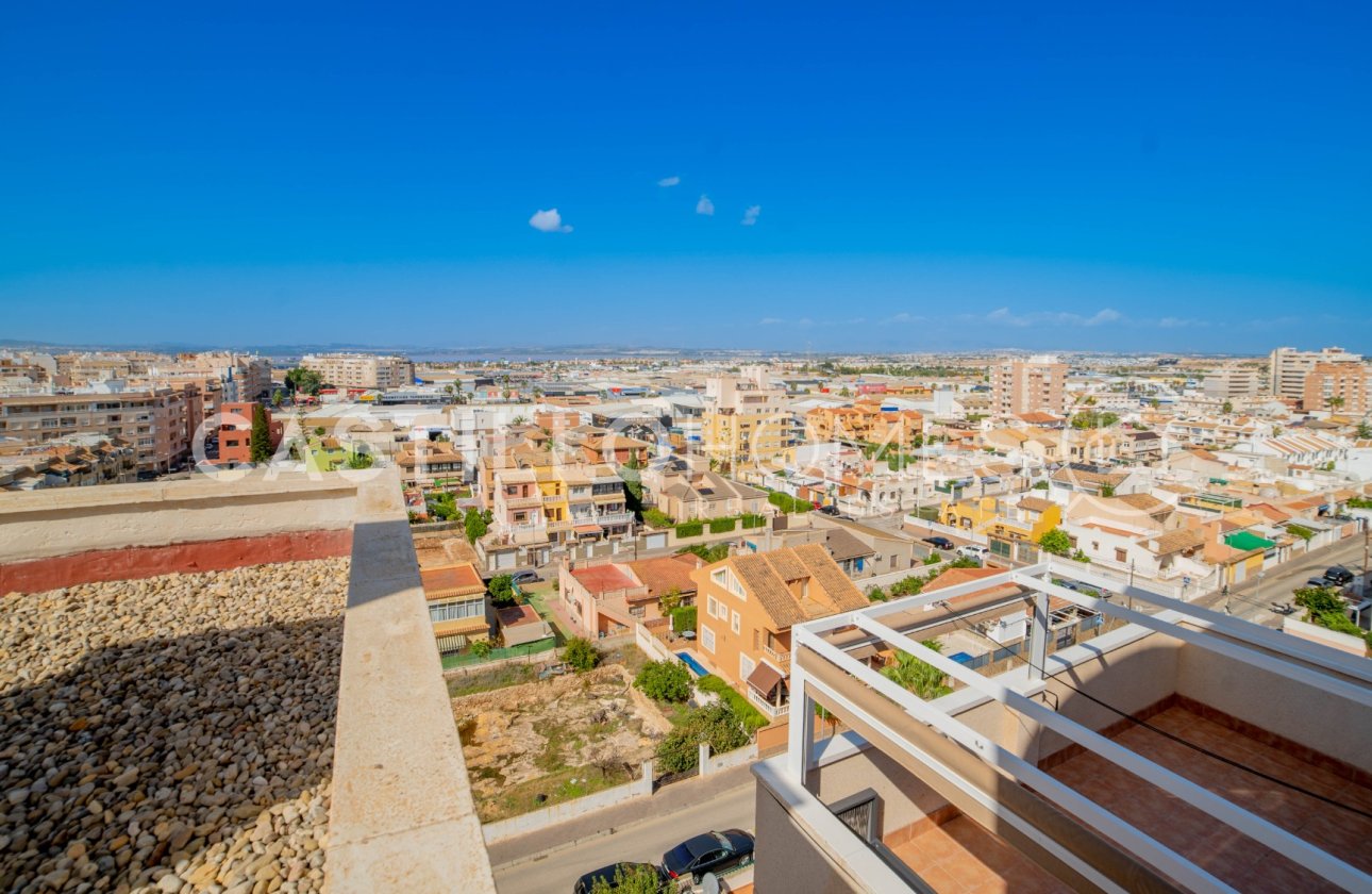 Resale - Apartment / flat - Torrevieja - Centro