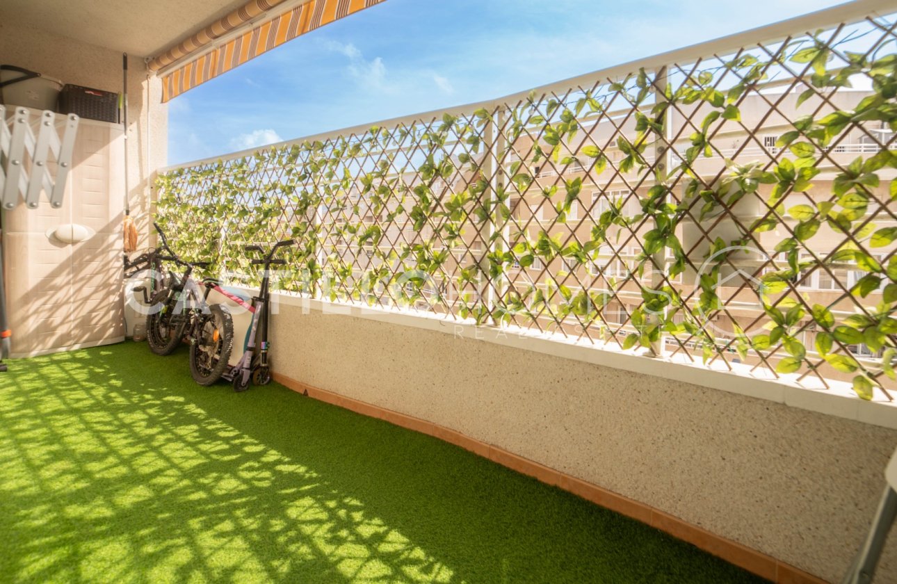 Resale - Apartment / flat - Torrevieja - Sector 25