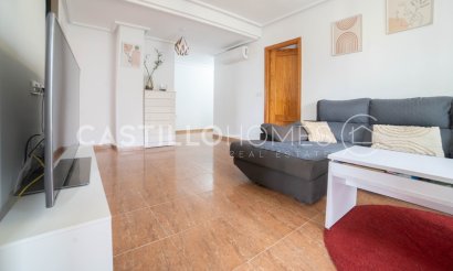 Resale - Apartment / flat - Torrevieja - Sector 25