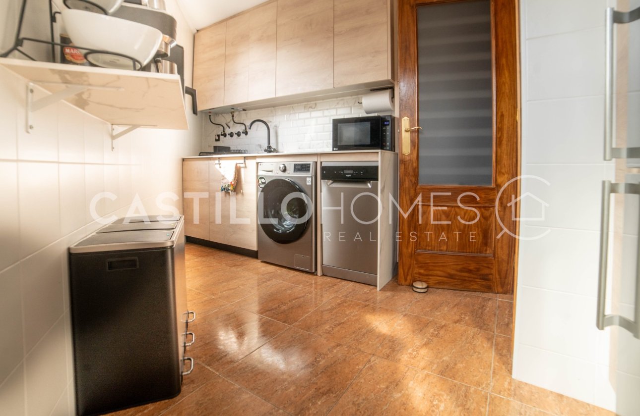 Resale - Apartment / flat - Torrevieja - Sector 25