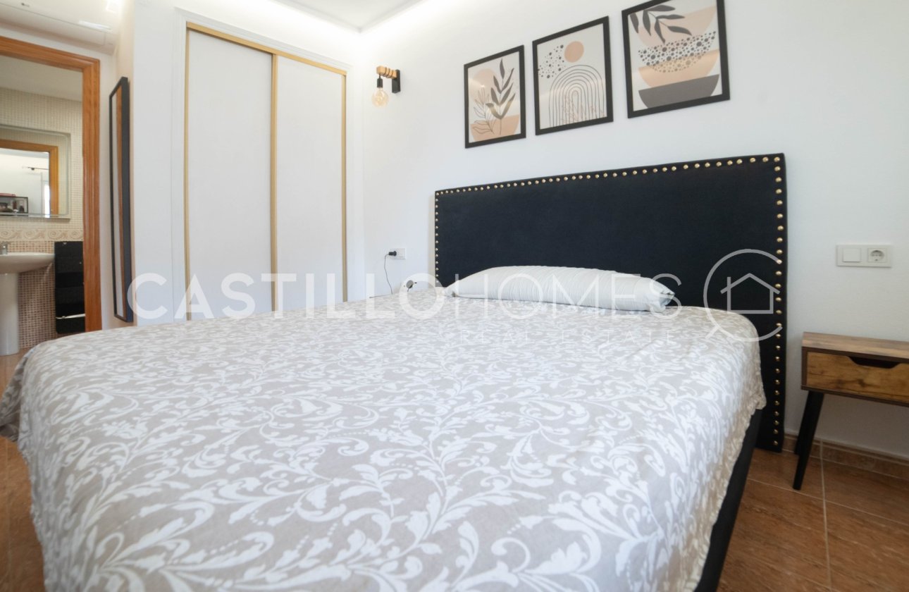 Resale - Apartment / flat - Torrevieja - Sector 25