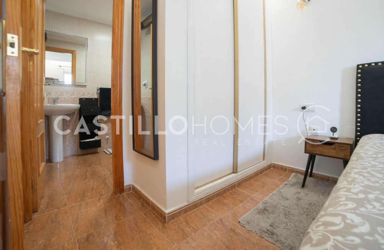 Resale - Apartment / flat - Torrevieja - Sector 25