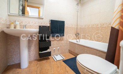 Resale - Apartment / flat - Torrevieja - Sector 25