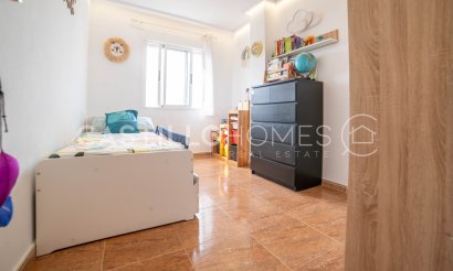 Resale - Apartment / flat - Torrevieja - Sector 25