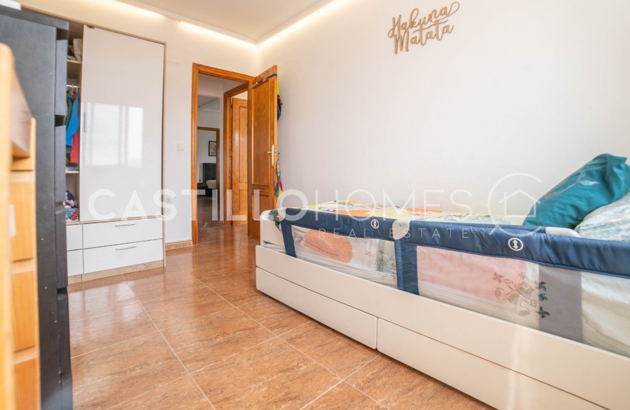 Resale - Apartment / flat - Torrevieja - Sector 25