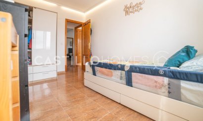 Resale - Apartment / flat - Torrevieja - Sector 25