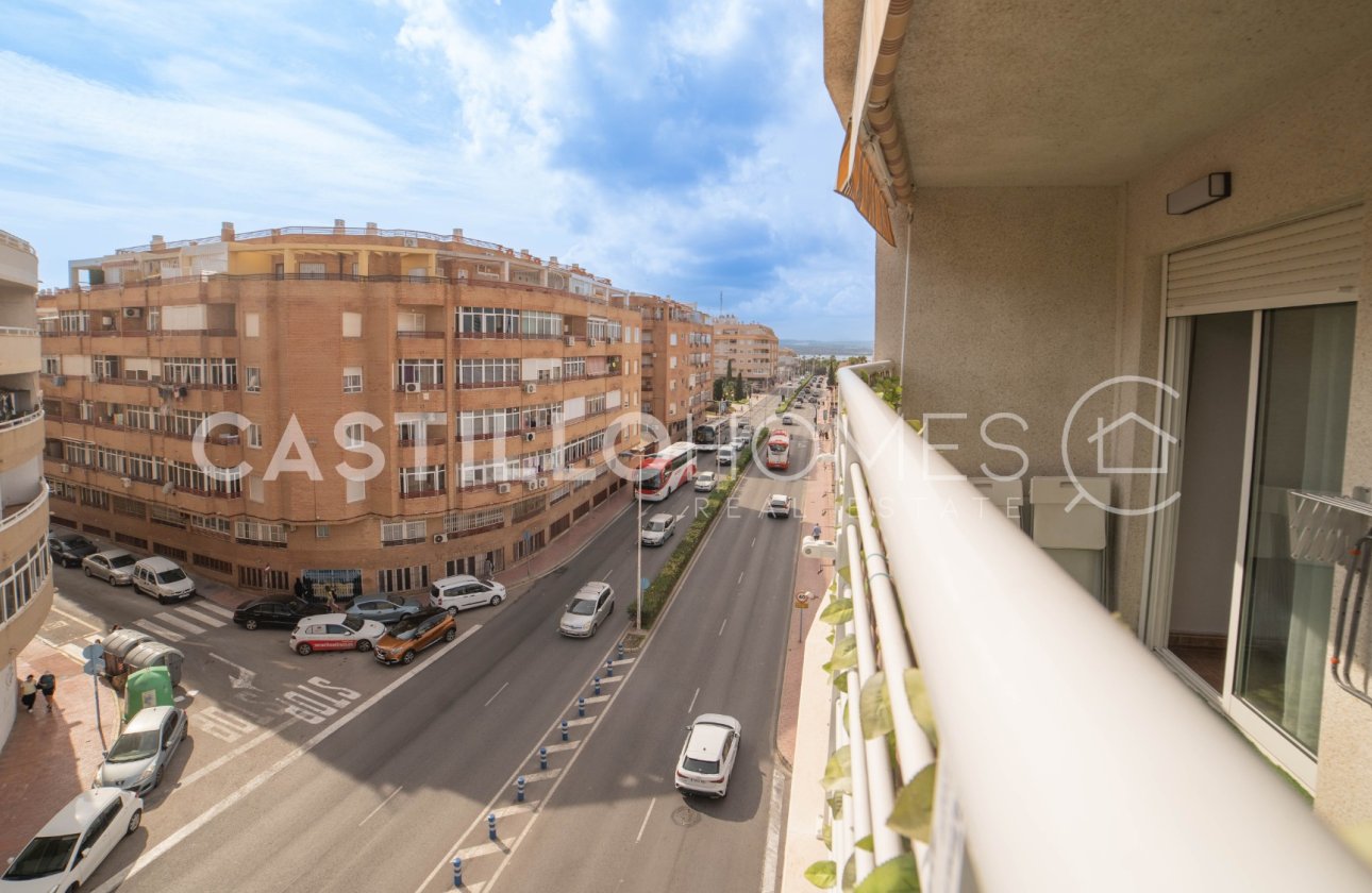Resale - Apartment / flat - Torrevieja - Sector 25
