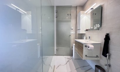 Resale - Apartment / flat - San Miguel de Salinas