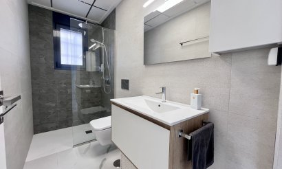 Resale - Apartment / flat - San Miguel de Salinas