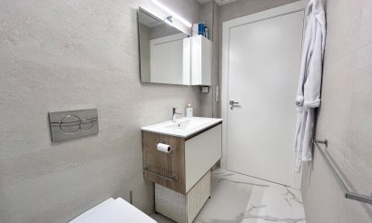 Resale - Apartment / flat - San Miguel de Salinas