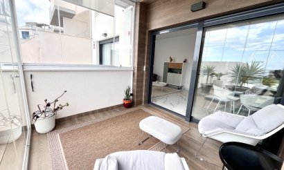 Resale - Apartment / flat - San Miguel de Salinas