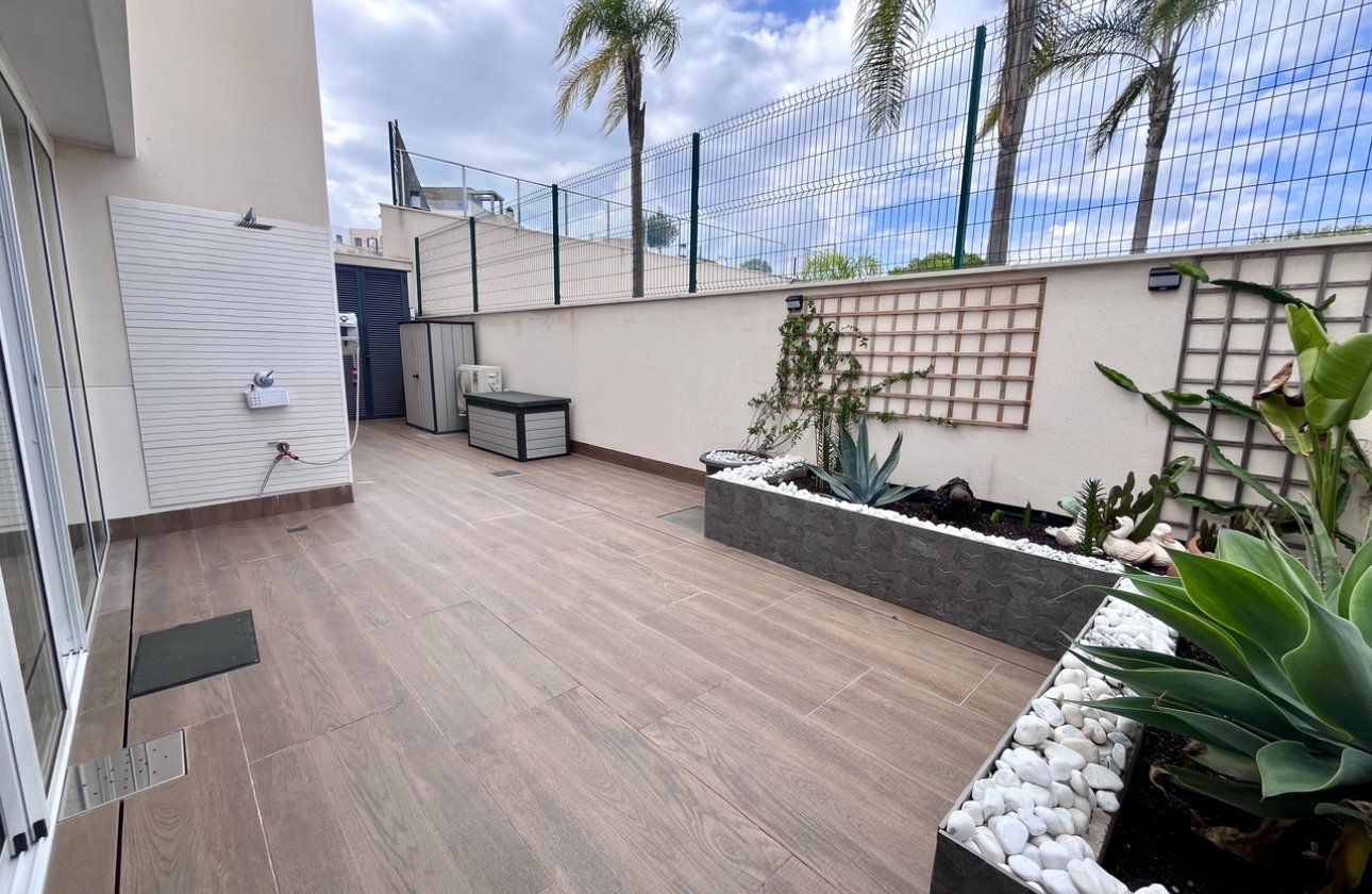 Resale - Apartment / flat - San Miguel de Salinas