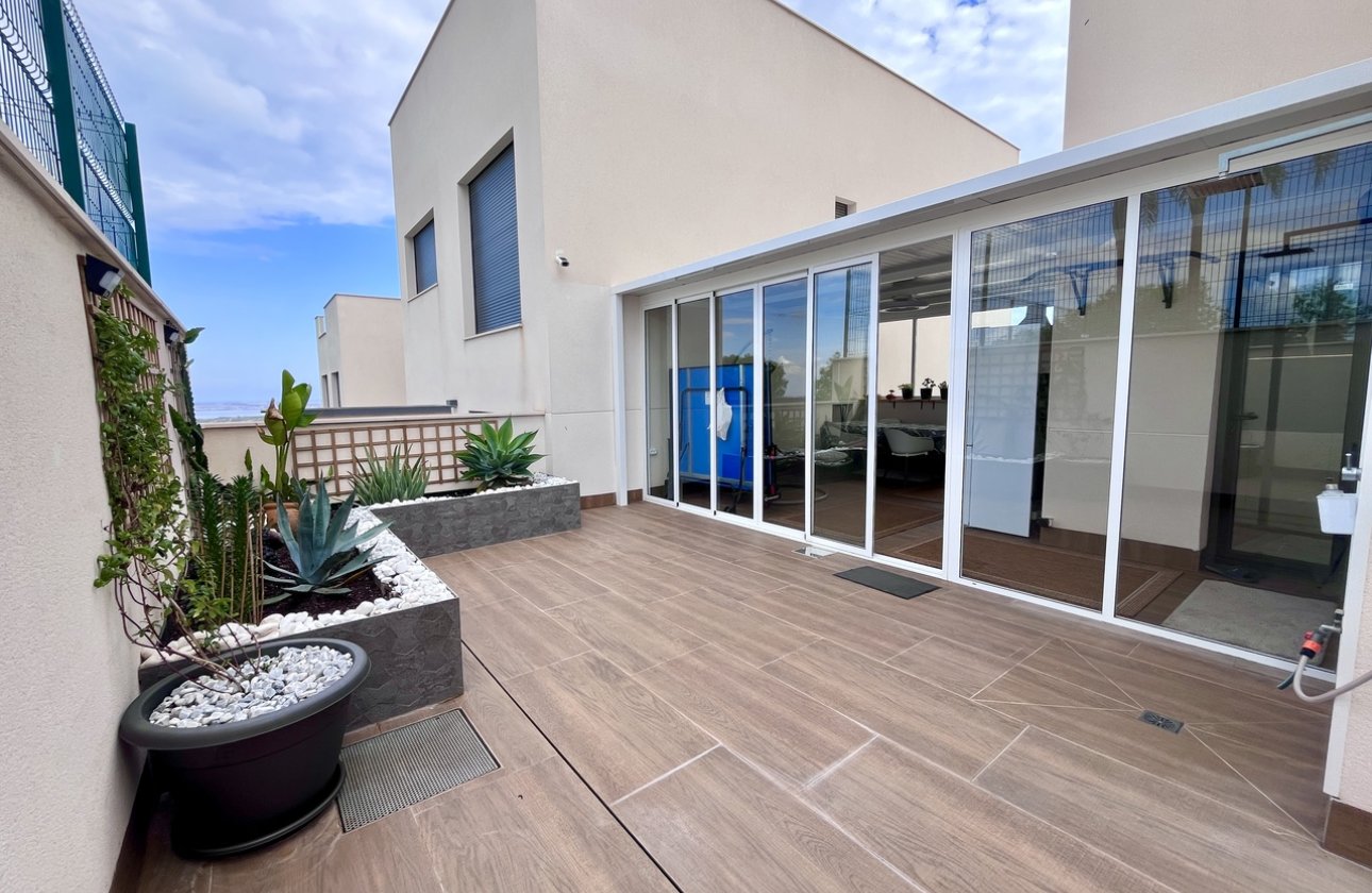 Resale - Apartment / flat - San Miguel de Salinas