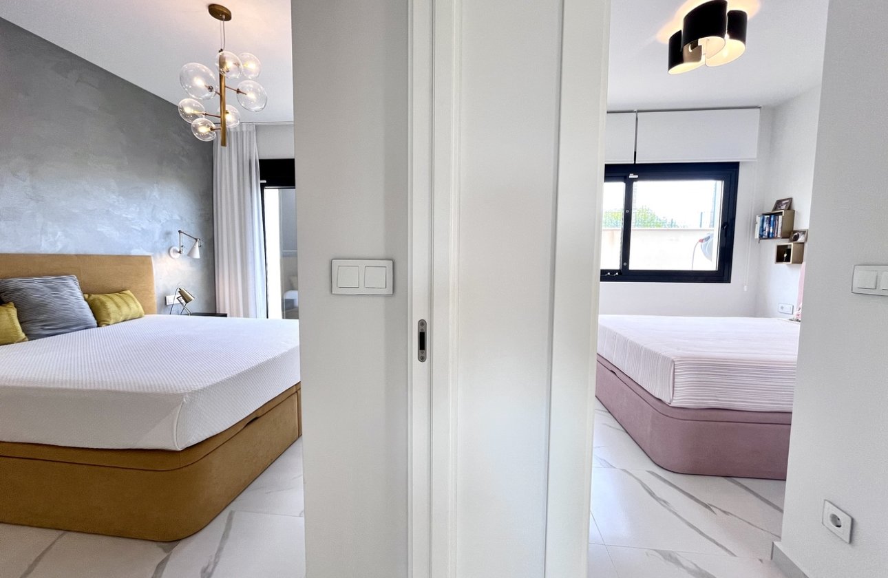 Resale - Apartment / flat - San Miguel de Salinas