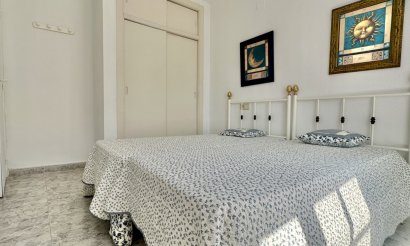 Resale - Apartment / flat - Orihuela Costa - Playa Flamenca