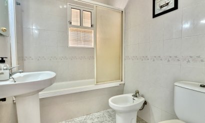 Resale - Apartment / flat - Orihuela Costa - Playa Flamenca