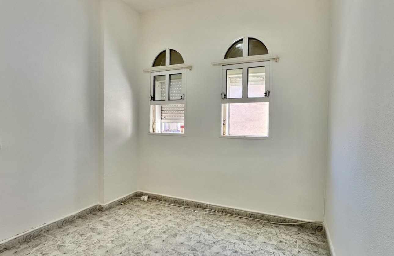 Resale - Apartment / flat - Orihuela Costa - Playa Flamenca