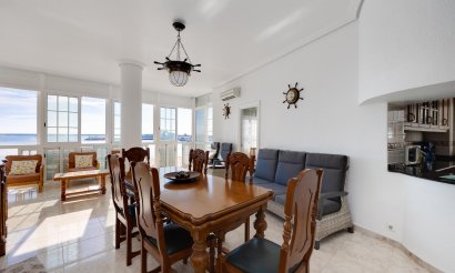 Resale - Apartment / flat - Torrevieja - Playa del Acequión
