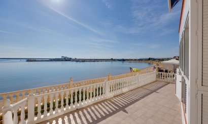 Resale - Apartment / flat - Torrevieja - Playa del Acequión