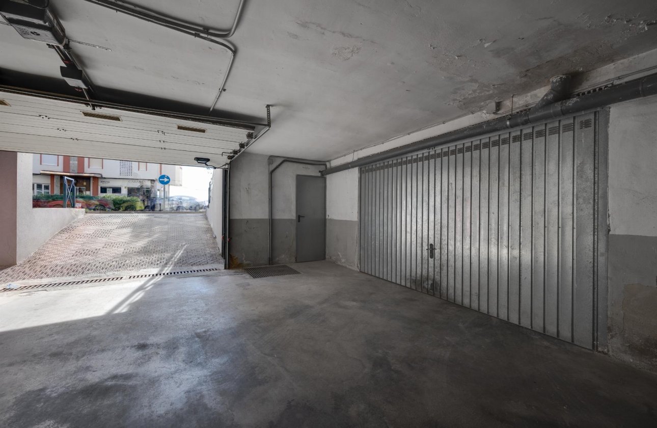 Resale - Apartment / flat - Torrevieja - Playa del Acequión