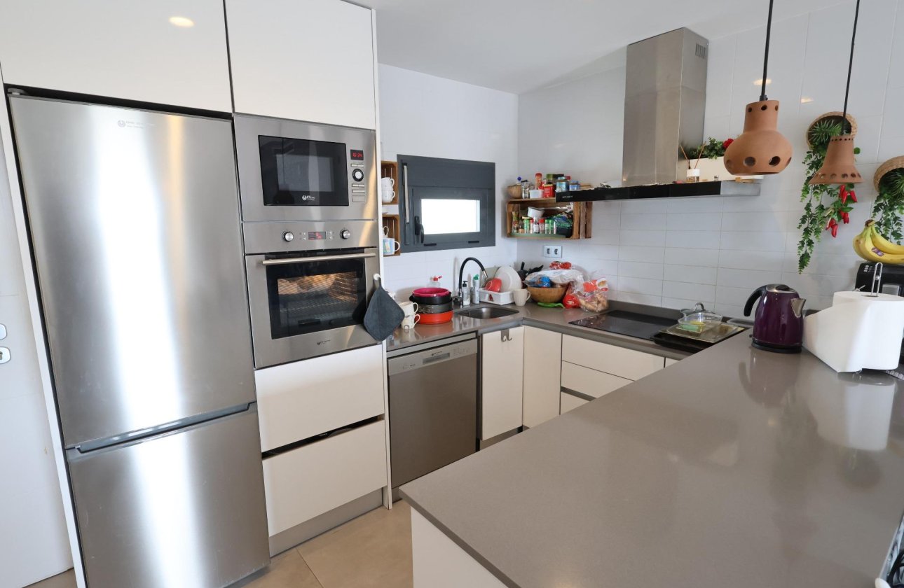 Resale - Bungalow - Pilar de la Horadada - Zona Pueblo