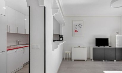 Resale - Apartment / flat - Torrevieja - La Mata