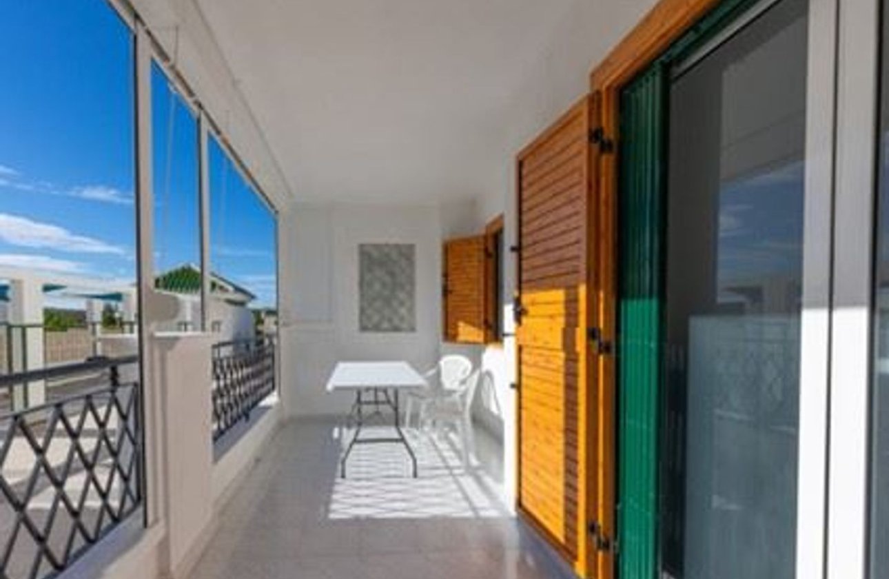 Resale - Apartment / flat - Torrevieja - La Mata