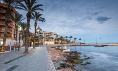 Resale - Apartment / flat - Torrevieja - Torrevieja Centro