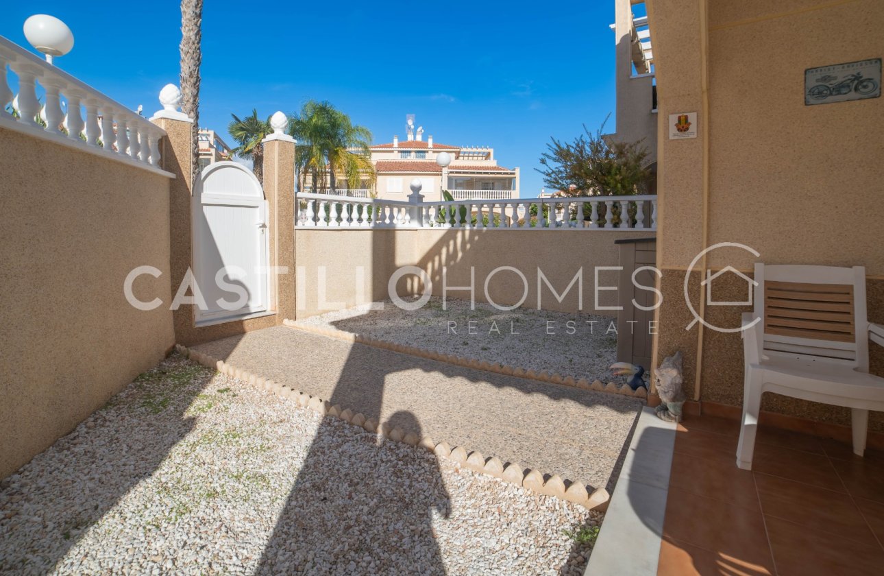 Resale - Townhouse - Orihuela Costa - La Zenia