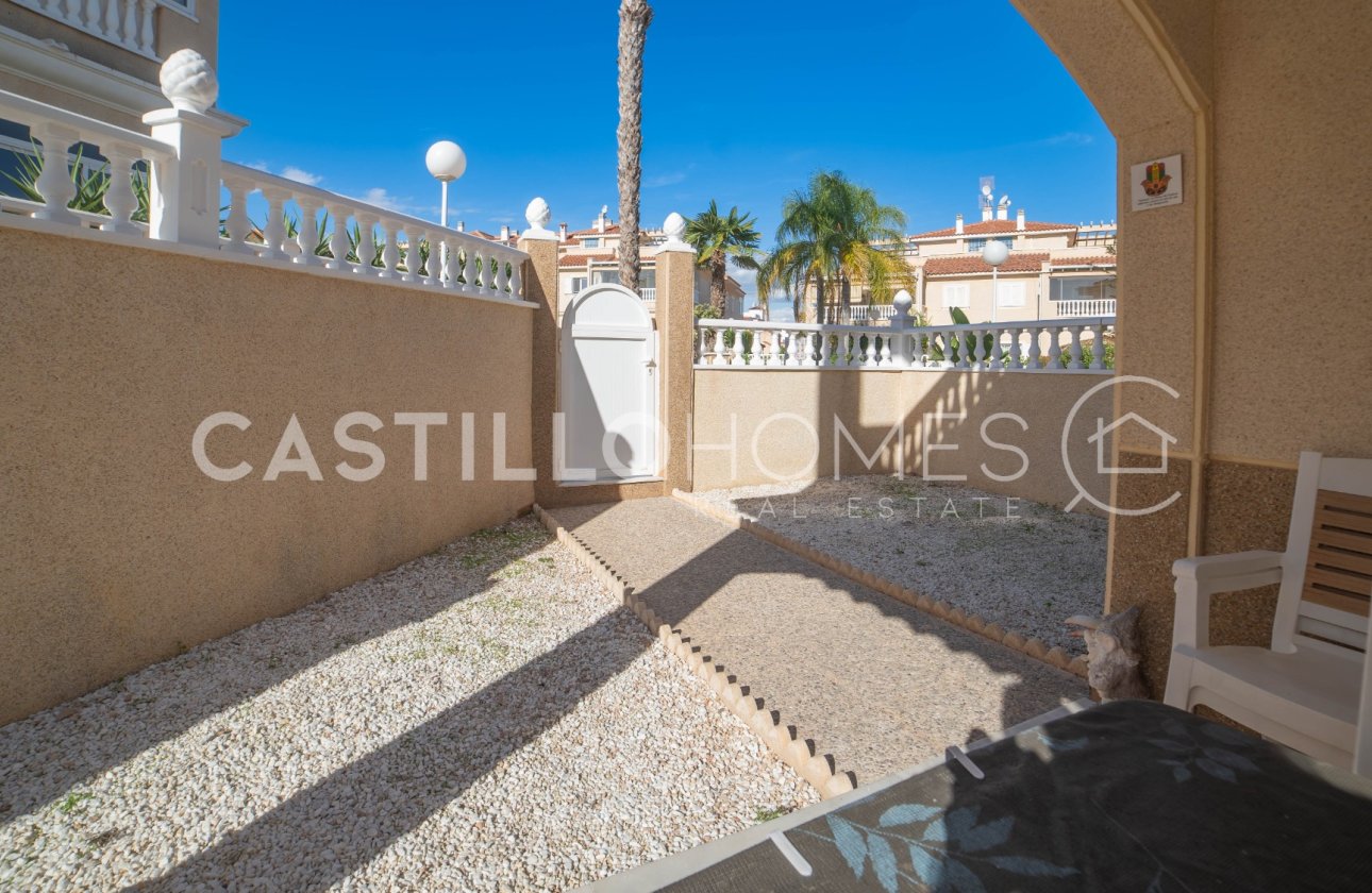 Resale - Townhouse - Orihuela Costa - La Zenia