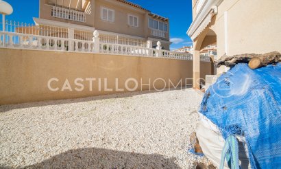 Resale - Townhouse - Orihuela Costa - La Zenia