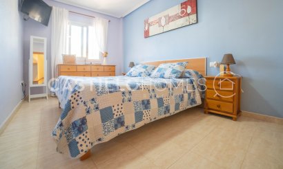 Resale - Townhouse - Orihuela Costa - La Zenia
