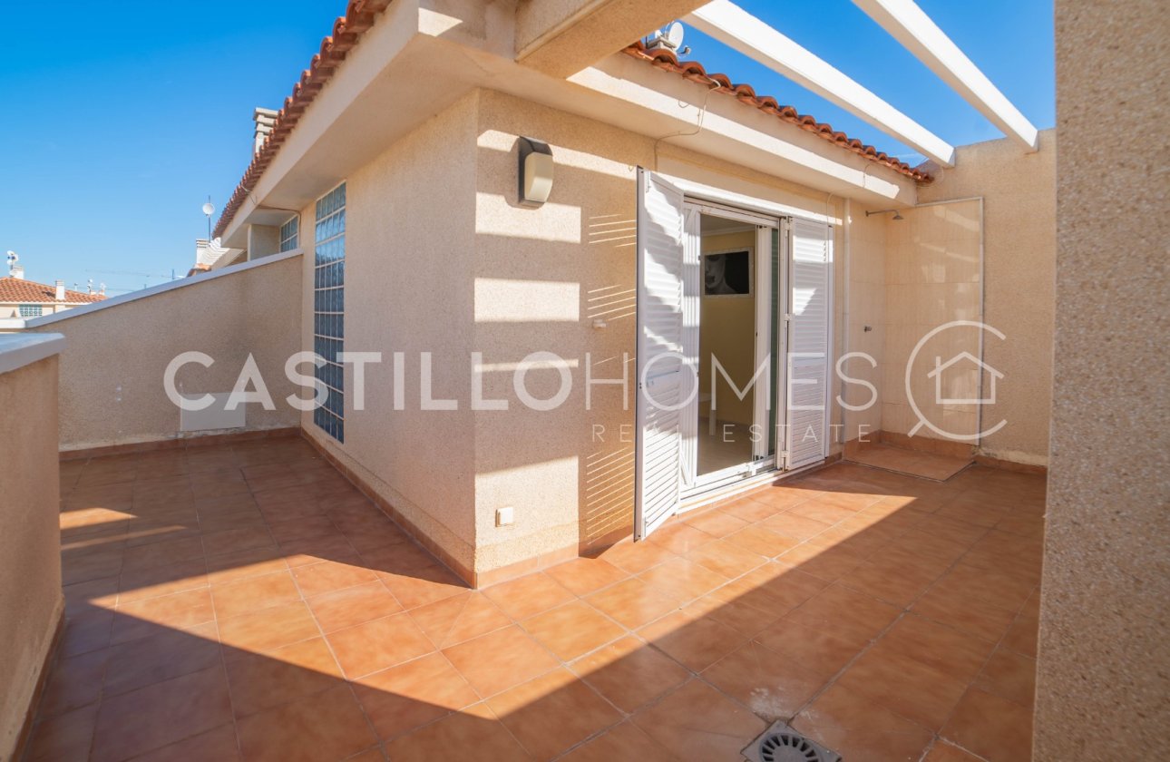 Resale - Townhouse - Orihuela Costa - La Zenia