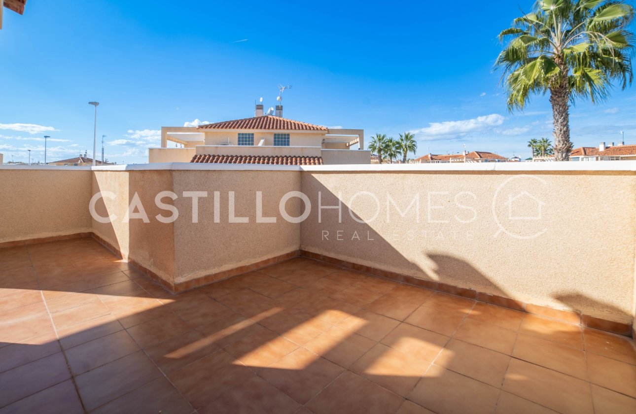 Resale - Townhouse - Orihuela Costa - La Zenia