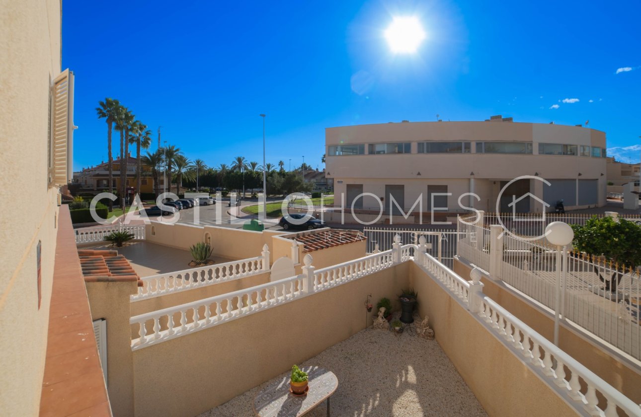 Resale - Townhouse - Orihuela Costa - La Zenia