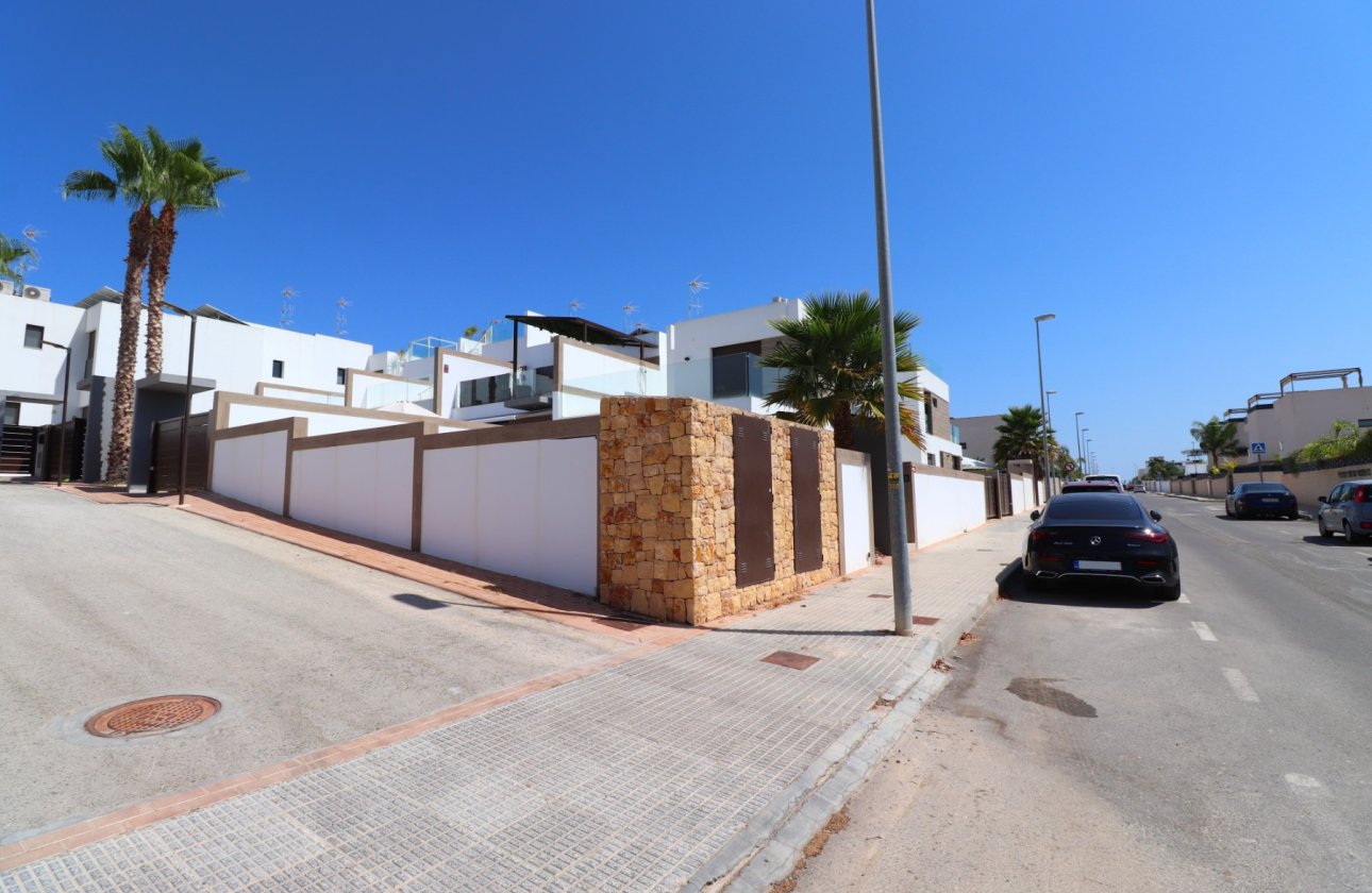 Resale - Villa - Benijofar - Benijofar - Village