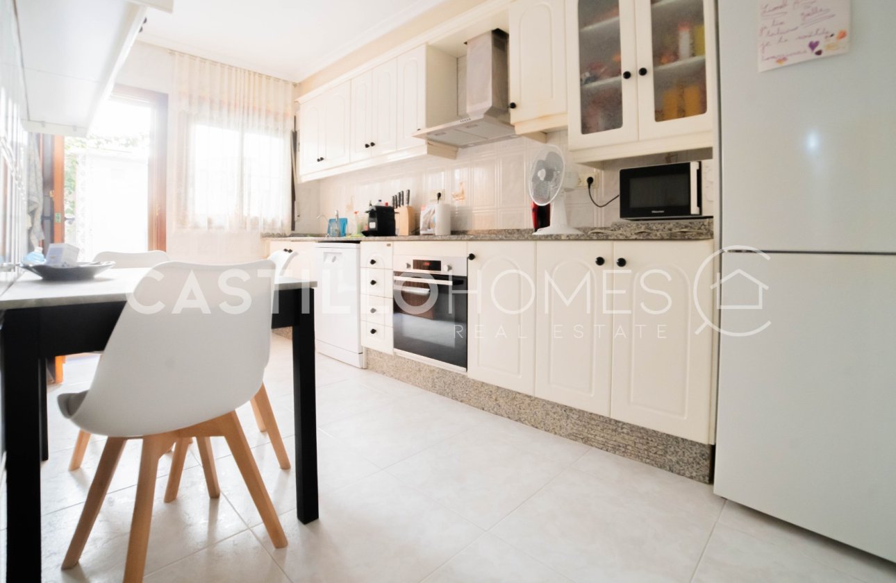 Resale - Townhouse - Torrevieja - La Mata