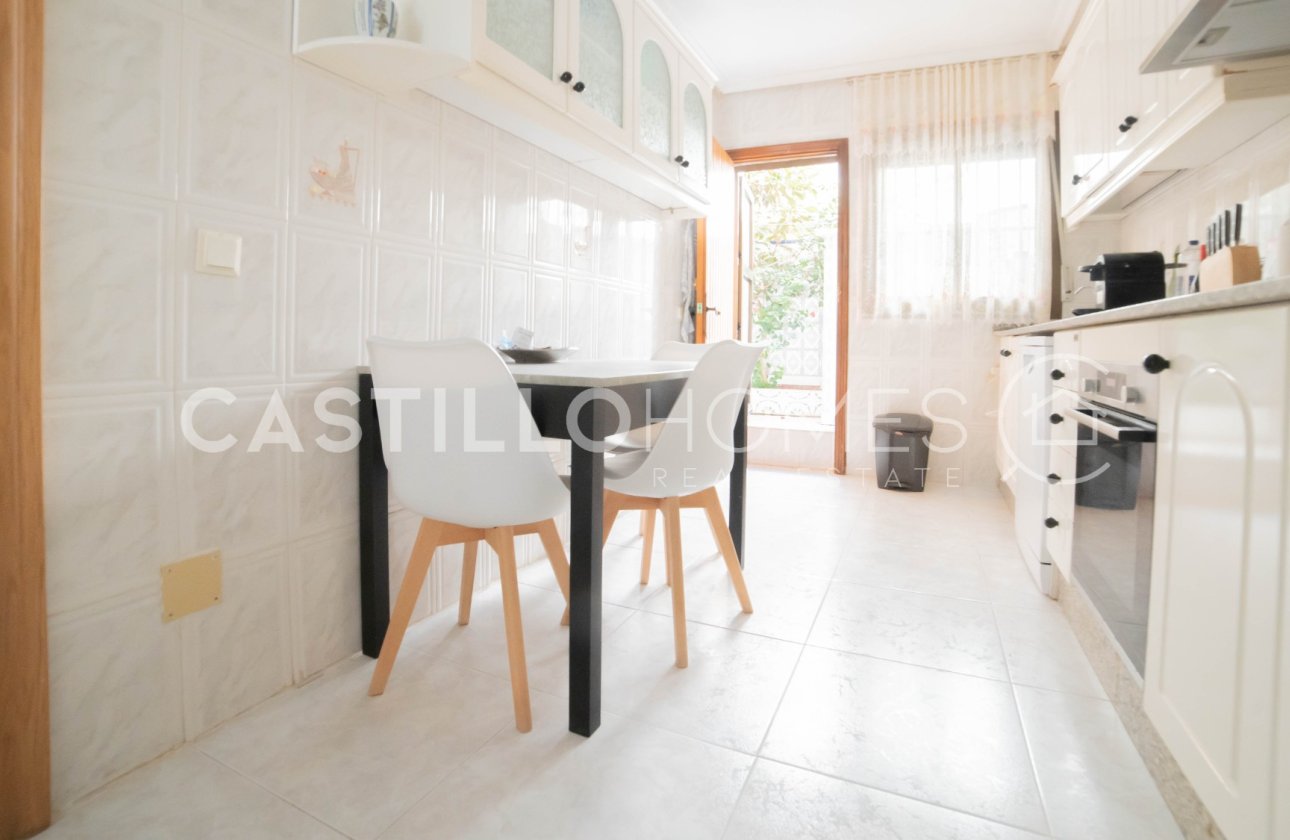 Resale - Townhouse - Torrevieja - La Mata