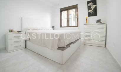 Resale - Townhouse - Torrevieja - La Mata