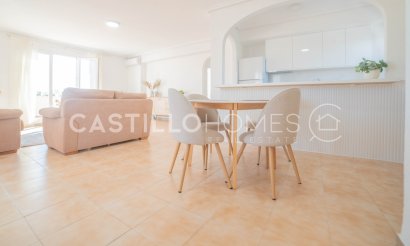 Resale - Apartment / flat - Orihuela Costa - Punta Prima