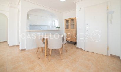 Resale - Apartment / flat - Orihuela Costa - Punta Prima