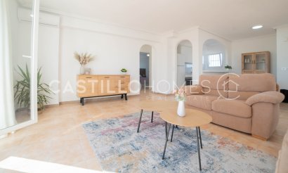 Resale - Apartment / flat - Orihuela Costa - Punta Prima