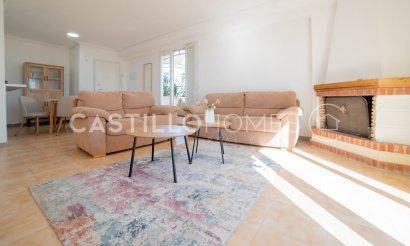 Resale - Apartment / flat - Orihuela Costa - Punta Prima