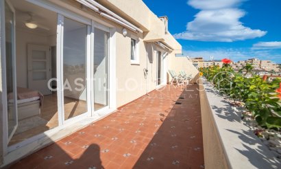 Resale - Apartment / flat - Orihuela Costa - Punta Prima