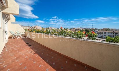 Resale - Apartment / flat - Orihuela Costa - Punta Prima