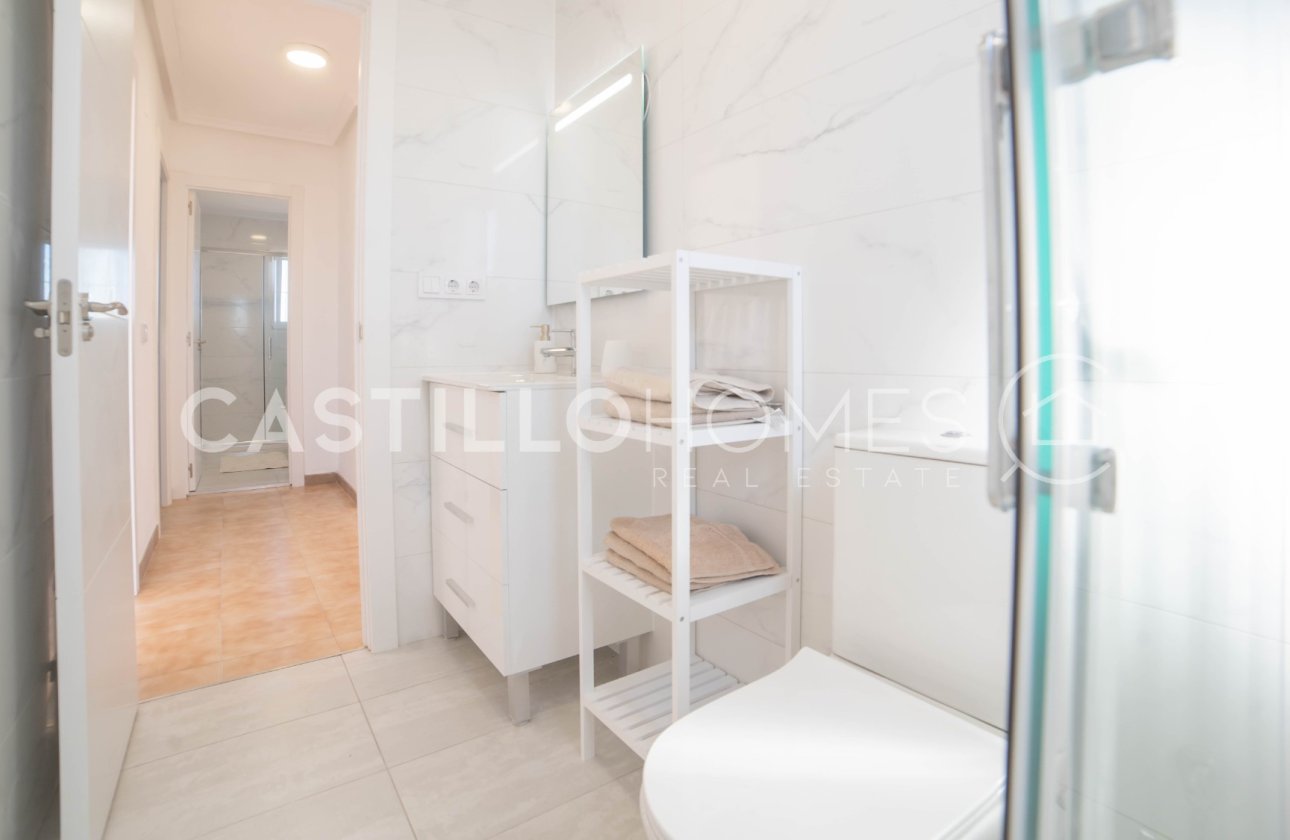 Resale - Apartment / flat - Orihuela Costa - Punta Prima